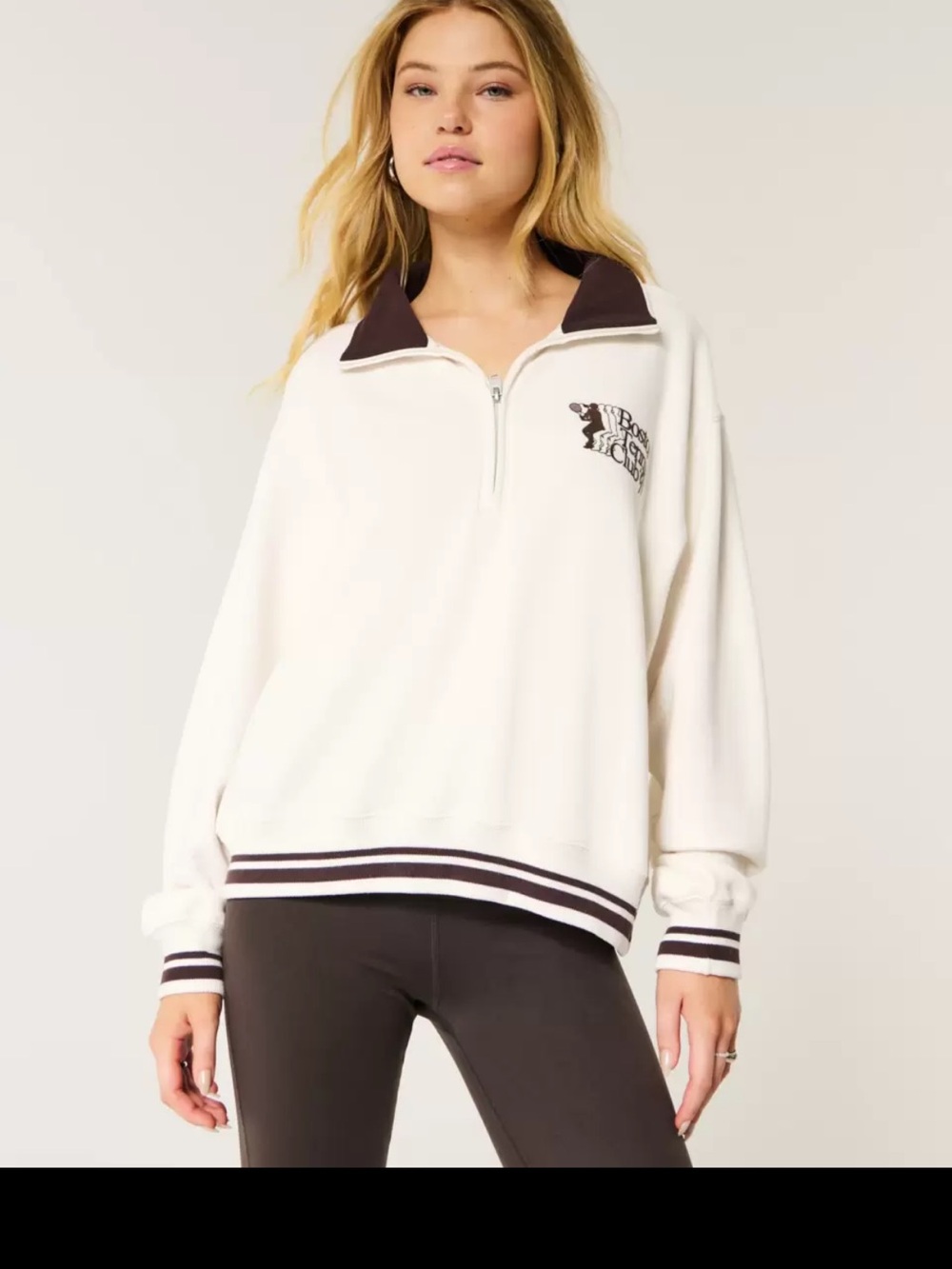 Hollister Easy Boston Tennis Club Graphic Half-Zip Pullover Fleece Sweatshirt